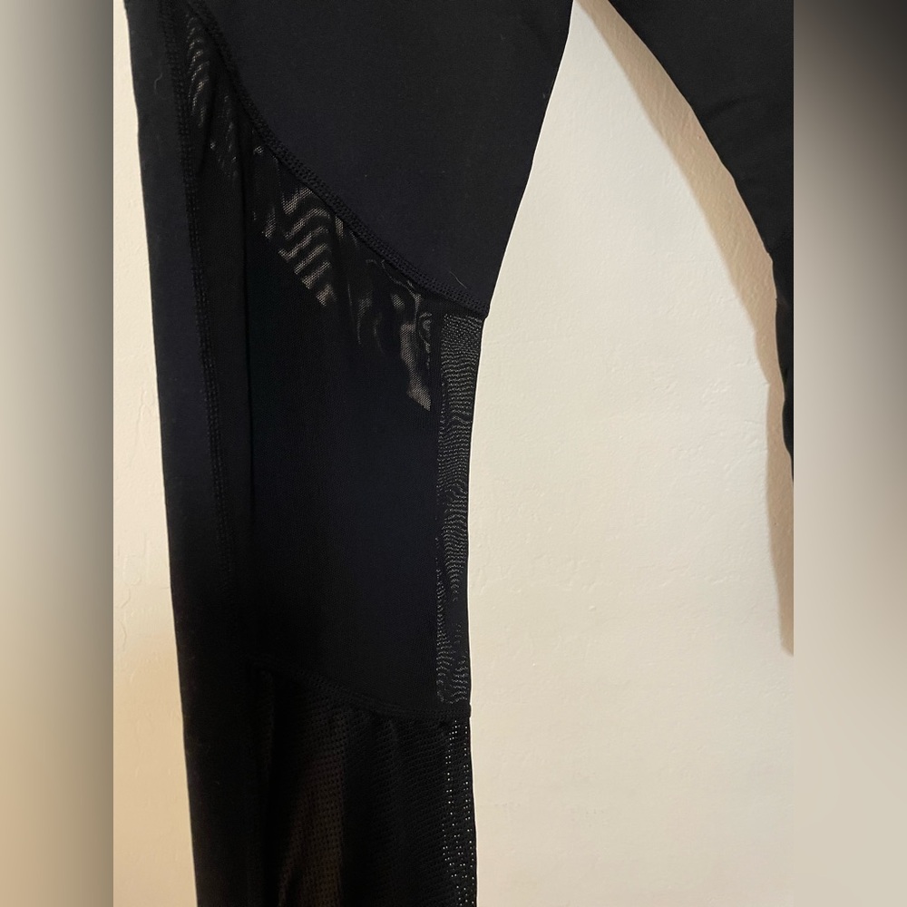 Black Mesh Panel calf Leggings